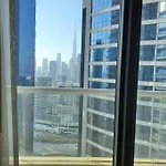 1Br Luxurious Paramount Apt