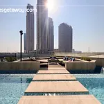 Business Bay - 1Br Missoni Branded Apartment