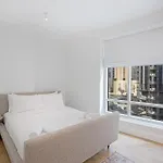 Stylish & Upgraded 2Br Apartment Near Dubai Mall - Allsopp & Allsopp