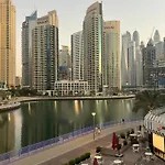 Marina Grand Metro Suites
