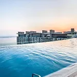 Private Beach Palm Jumeirah Studio High Floor