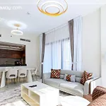 Bright And Spacious 2Br With Maids Room