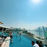 Palm Jumeirah - Free Infinity Pool & Private Beach