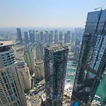 Luxury 2 Bedroom In Dubai Marina