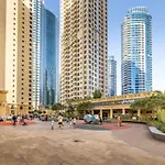 Bright Apartment In Jbr Few Steps From The Beach