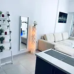 Fully Furnished 1 Bedroom Hall Apaptment Al Barsha1