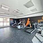 Al Samar 3 - Chic Upgraded Studio In The Greens