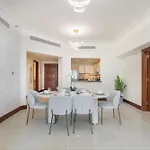 A Phenomenal Apartment In Golden Mile 6 Great For 5