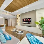 Luxurious 4Bdr Apt With Ocean Views In Jbr, Bluewaters