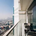 Stunning 2-Bedroom Apartment Near Palmjumeirah