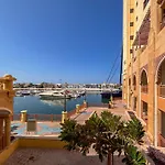 Frank Porter - Marina Residence 3, Palm Jumeirah