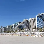 Five Palm - Stunning One Bedroom With Sea View