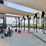 Chic Studio With Balcony & Skyline View L Pool & Gym