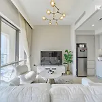 Priva Casa - Vida Residences Creek Beach 1405