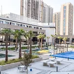 Luxury Apartment In Oakley Square Residences, Jvc