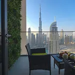 Venetian - Spacious 3Br Apartment With Stunning Burj Views