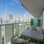 The Dreamer 1Br Burj Khalifa View Business Bay