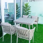 The Dreamer 1Br Burj Khalifa View Business Bay
