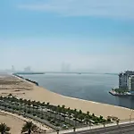 Elegant Apartment For Relaxation, Creek Harbour - By Dustay
