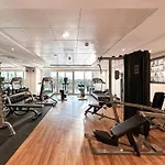 Trophy- Radiant Retreat In Jlt With Skyline View