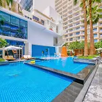 Superluxury Apartment In Five Palm, Pool & Beach Access