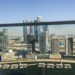 Premium 2 Bedroom Apartment In High Floor Near Downtown