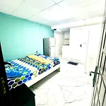 Flat In Dubai Al Karama