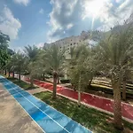 Luxurious Fully Upgraded Palm Jumeirah 2-Bed Apartment