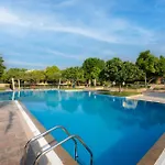 Luxury Villa In Ranches 1, On Pool And Park