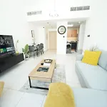 Exquisite Marina View 2 Bedrooms Apartment Near Metro And Marina Mall