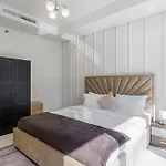 Stunning 2Br With Burj Views Infinity Pool