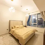 Lavish 1 Bedroom Downtown Dubai