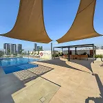 Modern Studio With Pool, Gym And Bbq Area