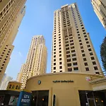 Modern Jbr Studio With Beach & Pool Access - Dubai Marina
