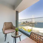 Premium 2 Bedroom Apartment With Sea View