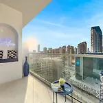 New 1Br With Full Burj Khalifa View, Top Floor, 5Min Dubai Mall