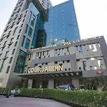 Quickstay Homes - Spacious 1Br Retreat-Cour Jardin