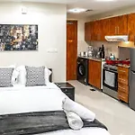 Studio In Dubai Pool, Gym & Stunning Views