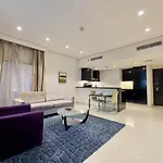 Quickstay Homes - Spacious 1Br Retreat-Cour Jardin