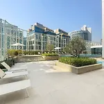 2Br Amazing Canal Views At The Pad In Business Bay By Vibel