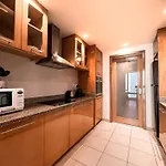 Elegant Escapes - 1B With Marina, Ain Dubai View