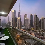 Panoramic Burj Khalifa Views-64Th Floor Infinity Pool
