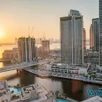 Chic 2 Bedroom In Vida Residences Creek-Beach Access