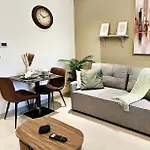 Exquisite Burj View Elite Residence Downtown