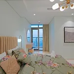 Ch - 2Br Paramount - Top Floor Burj View