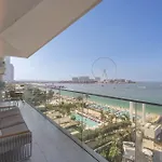 Beautiful 2 Bedroom Sea Views At La Vie Jbr