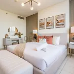 Elegant 2Br In Sky Gardens Difc By Deluxe Holiday Homes