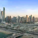 Luxurious 2Br In Beachfront With Marina Skyline View