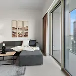 Iconic Burj Khalifa & Fountain View - 2Br - Signature Grande Residences