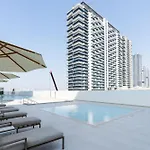 Smart 2Br Apt With Private Pool In Jvc
